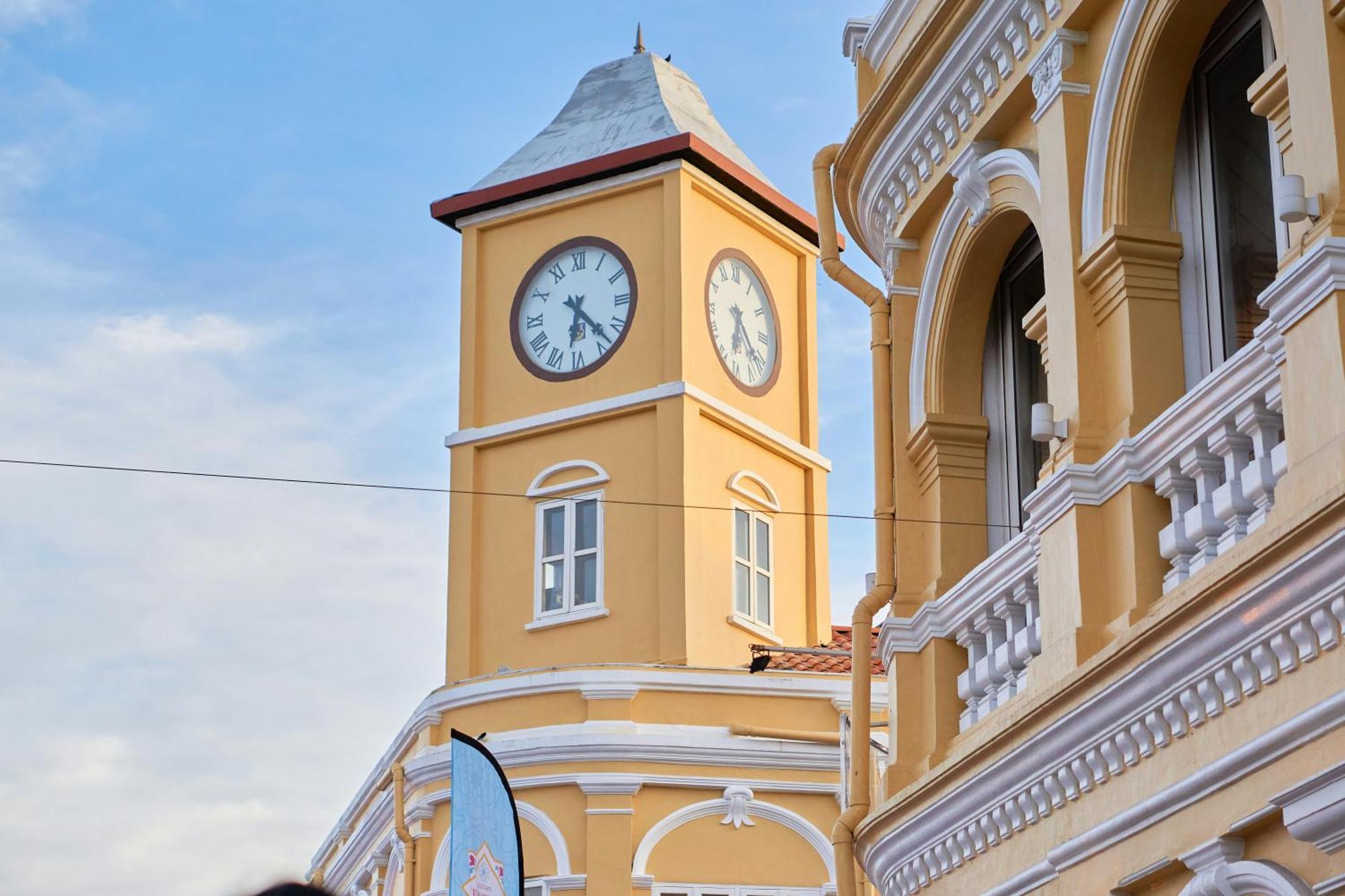 Hotel Horange Phuket Town Extérieur photo