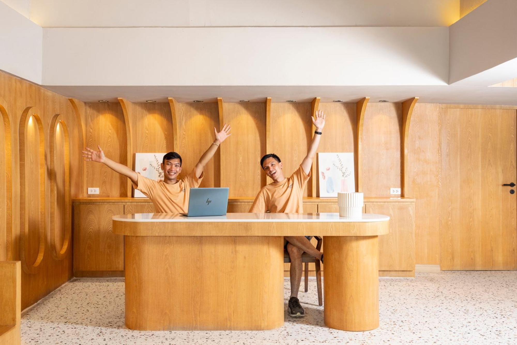 Hotel Horange Phuket Town Extérieur photo